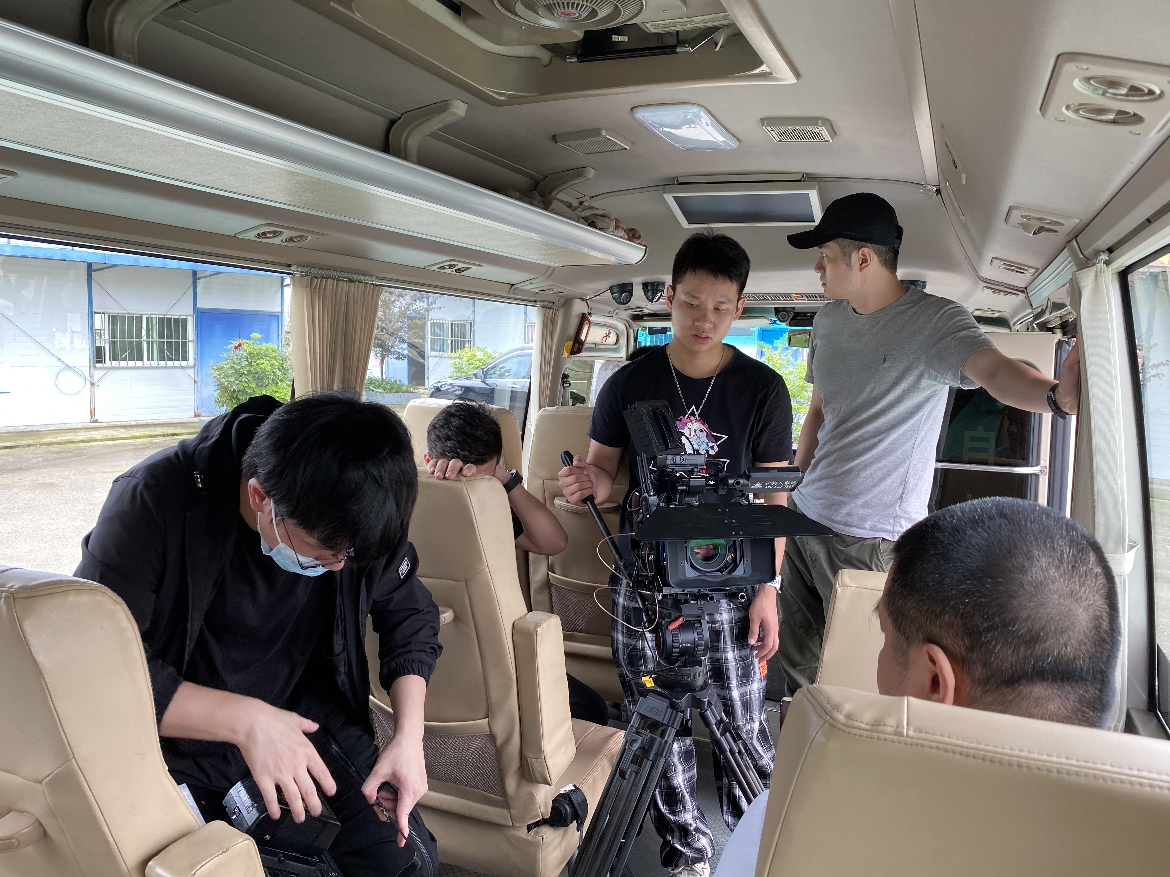BTS photo 16